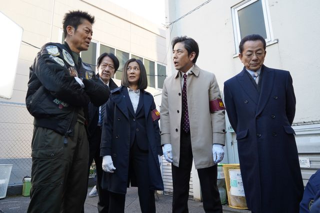 刑事と娘を拉致した犯人の狙いは…「相棒season23」第17話場面カット（7枚目）