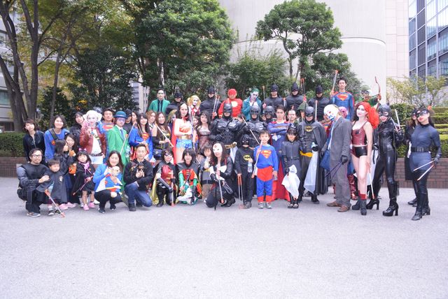 “千葉ットマン”、ハロウィンにゴミ拾い！街行く人たちも大興奮…フォトギャラリー（2枚目）