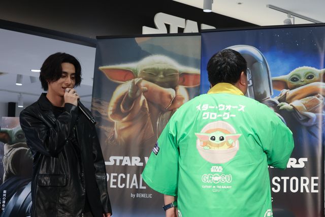 西洸人＆塚地武雅『マンダロリアン』最新グッズに大興奮！「MANDO MONDAYS」ポップアップイベント（4枚目）