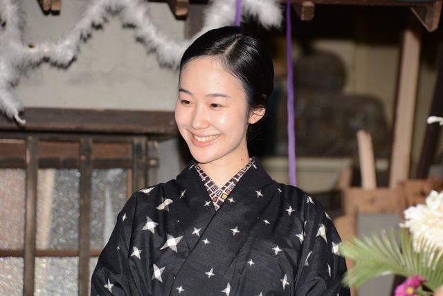 吉高由里子「花子とアン」クランクアップで涙！フォトギャラリー（2枚目）