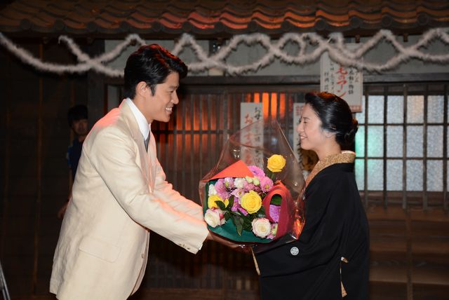 吉高由里子「花子とアン」クランクアップで涙！フォトギャラリー（9枚目）