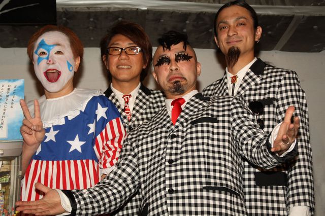 ニューロティカ“あっちゃん”ドキュメンタリーが完成！フォトギャラリー：フォトギャラリー