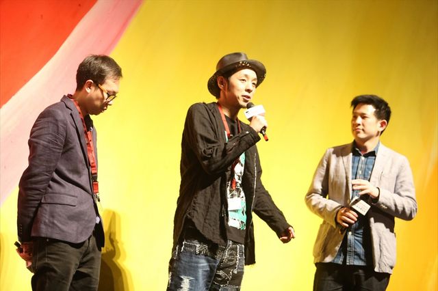 香港国際映画祭の舞台挨拶＆トークイベントに登壇した宮藤監督