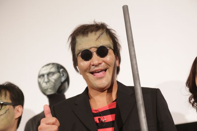 スリムクラブ真栄田、住宅ローンに苦しむ相方にトホホ　画像ギャラリー（2枚目）