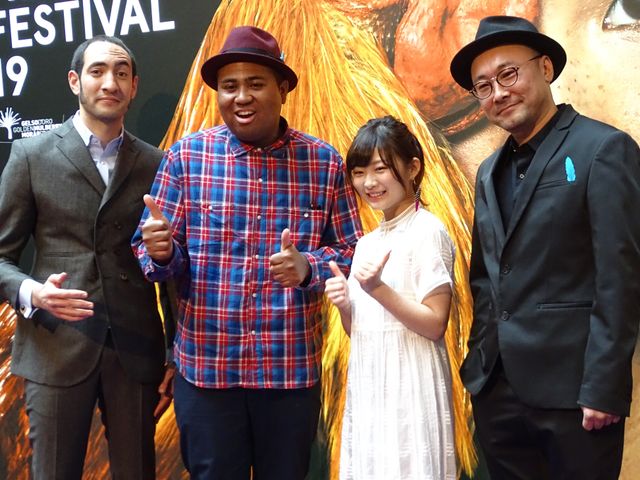 （左から）トレル、アントニー、伊藤、内田監督