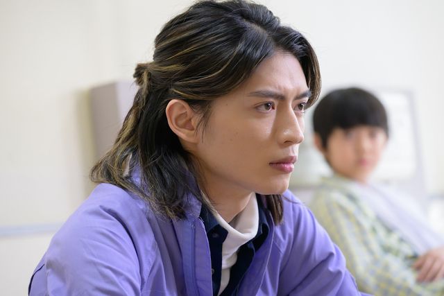 ベロバそっくりの助手・タン登場！「ギーツ」スピンオフ「よろずや!?ミッチー親方の一日」場面写真（3枚目）