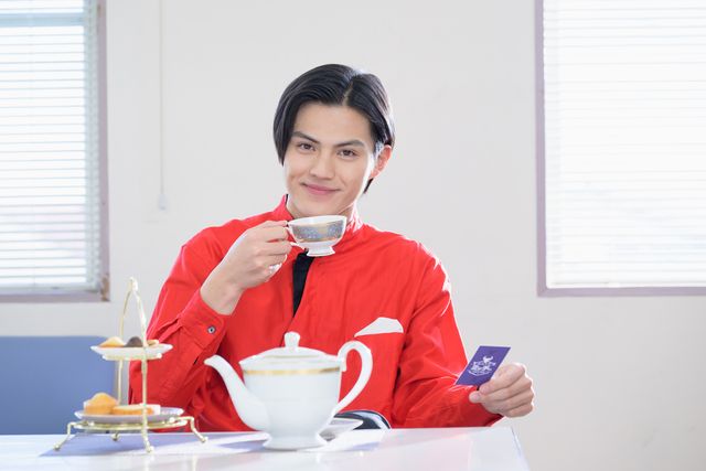 ベロバそっくりの助手・タン登場！「ギーツ」スピンオフ「よろずや!?ミッチー親方の一日」場面写真（4枚目）