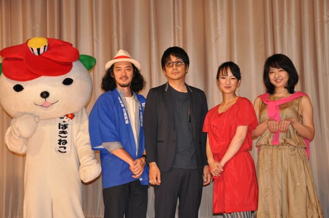 映画『捨てがたき人々』舞台あいさつフォトギャラリー（2枚目）