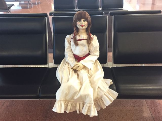 奴がキタ…！アナベル人形初来日フォトギャラリー（2枚目）