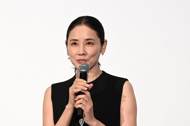 広瀬すず・二階堂ふみ・吉田羊が美麗衣装で魅了！『遠い山なみの光』公開記念舞台挨拶（6枚目）