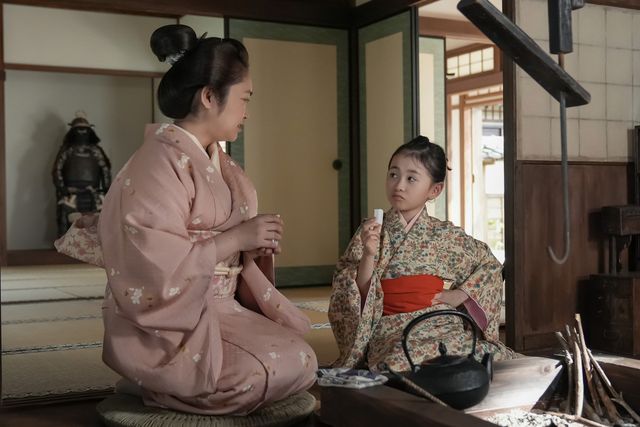 タエ（北川景子）の夫・傳（堤真一）が現れて…「ばけばけ」第2回場面写真（4枚目）