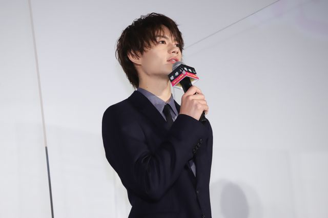 横浜流星、佐野勇斗、白石麻衣ら登壇！『嘘喰い』公開記念舞台あいさつ（9枚目）