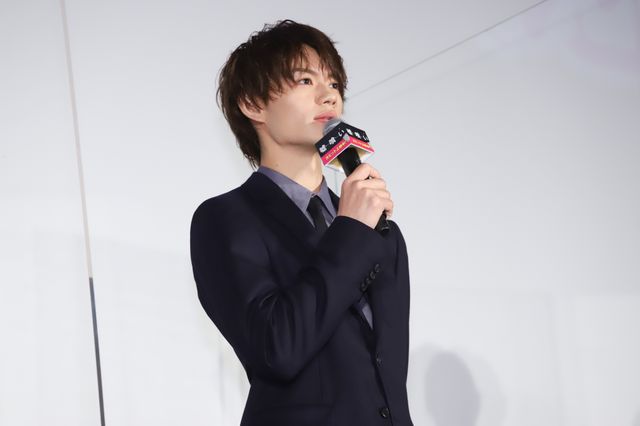 横浜流星、佐野勇斗、白石麻衣ら登壇！『嘘喰い』公開記念舞台あいさつ（10枚目）