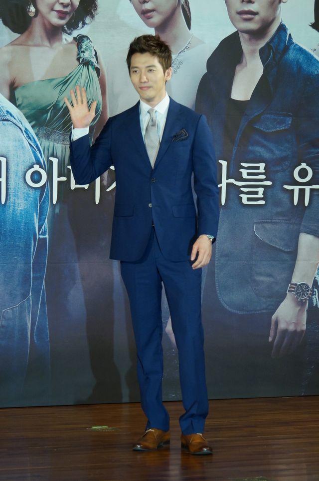 「スキャンダル」キム・ジェウォン、結婚の心境を明かす＜韓国JPICTURES＞（5枚目）