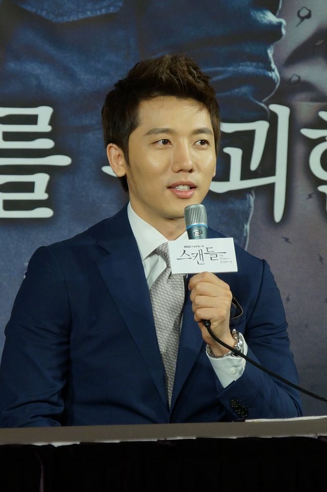 「スキャンダル」キム・ジェウォン、結婚の心境を明かす＜韓国JPICTURES＞（6枚目）