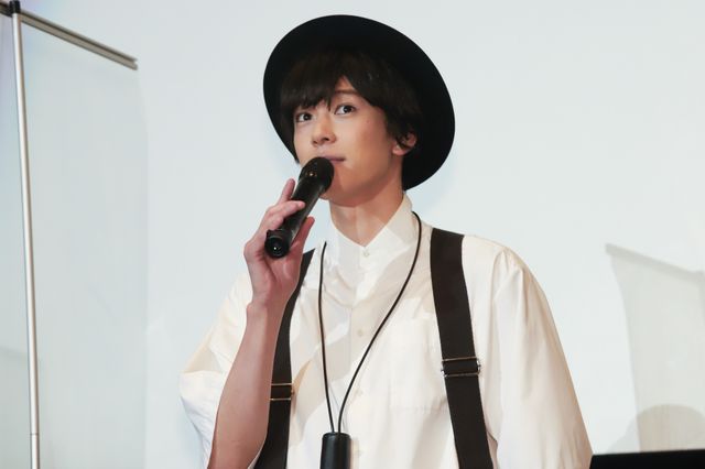 『仮面ライダーセイバー　深罪の三重奏（トリオ）』初日舞台あいさつ（3枚目）