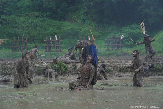 秀吉、光秀、信長…『首』より（6枚目）