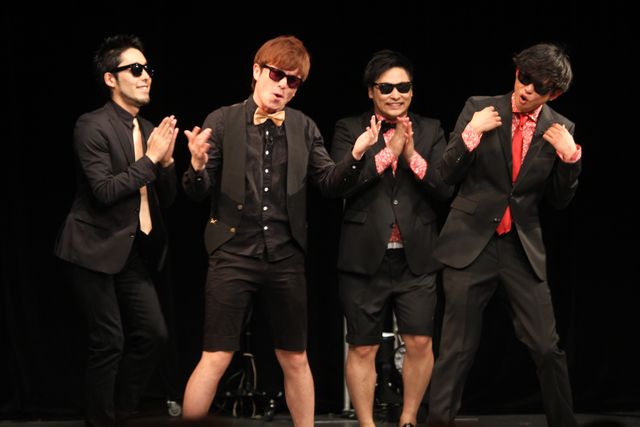 86bazookatokyolive-11.jpg