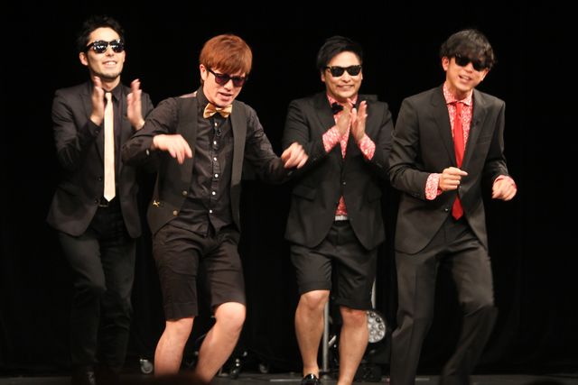 86bazookatokyolive-12.jpg