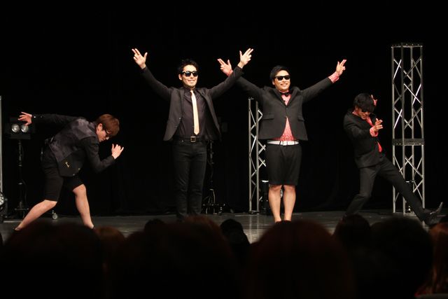 86bazookatokyolive-8.jpg