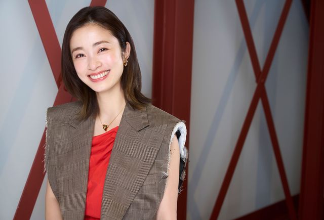 輝く笑顔…！上戸彩【インタビューカット集】（4枚目）