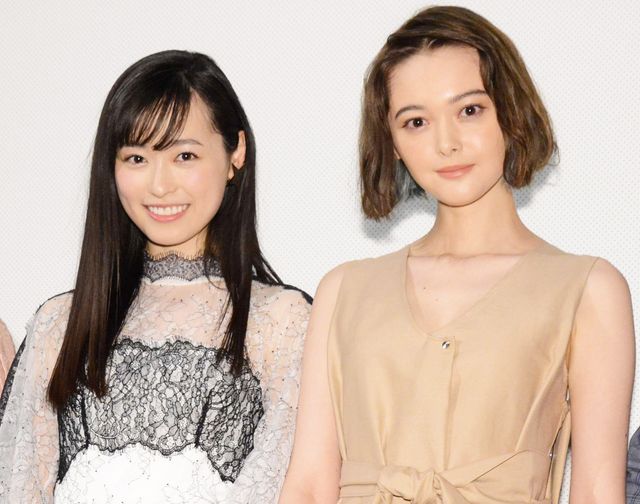 福原遥・玉城ティナ、美少女共演！『女々演』初日舞台あいさつ：フォトギャラリー