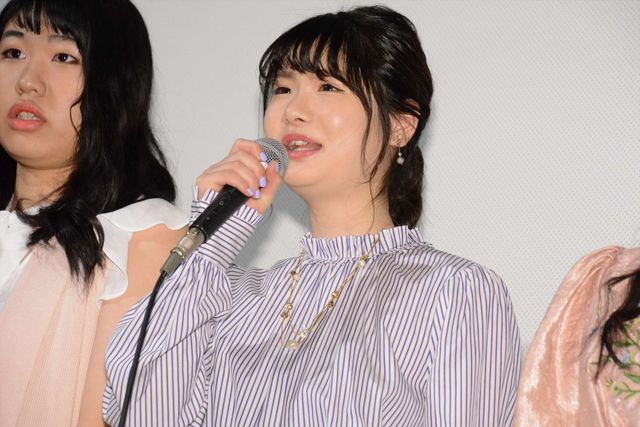 福原遥・玉城ティナ、美少女共演！『女々演』初日舞台あいさつ（3枚目）