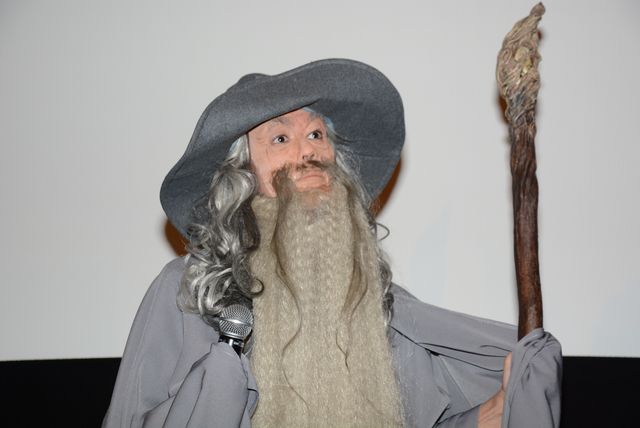 全身ショットも！森川智之のビルボコス一挙公開（3枚目）