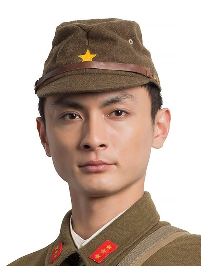 小栗旬・高良健吾・新田真剣佑ら共演SPドラマ「二つの祖国」役衣装：フォトギャラリー