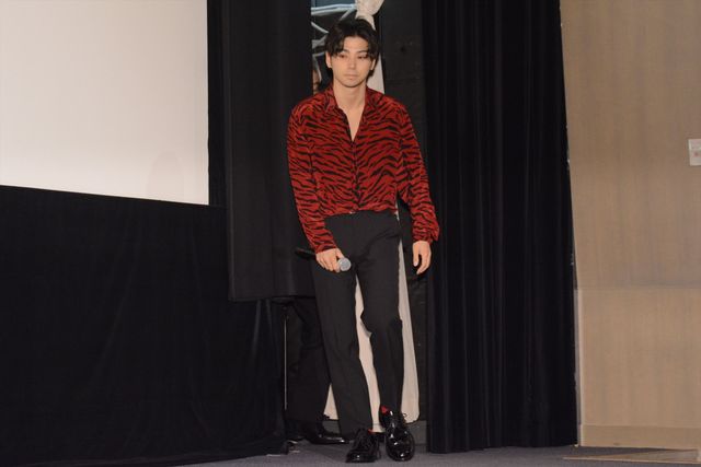 柄本明、川島鈴遥、村上虹郎ら“オダギリ組”完成披露でぶっちゃけトーク！（6枚目）