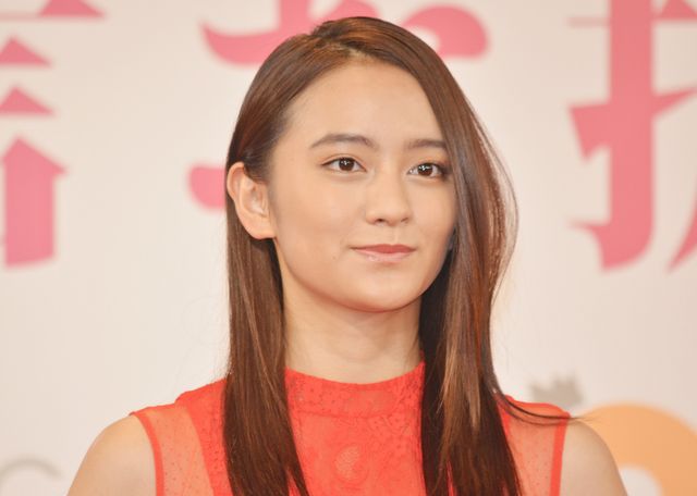 岡田結実×宮本茉由×玉田志織ら美女勢ぞろい！「オスカープロモーション2018女優宣言お披露目発表会」：フォトギャラリー