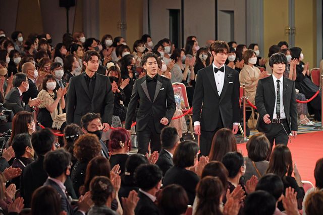 西島秀俊、佐藤健、菅田将暉ら豪華俳優陣がレッドカーペットに登場！（5枚目）