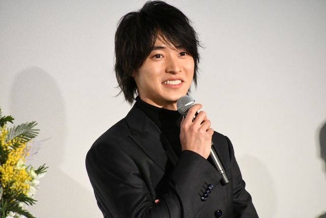 高畑充希＆山崎賢人がジェスチャーゲームに挑戦！『ヲタクに恋は難しい』初日舞台あいさつ（20枚目）