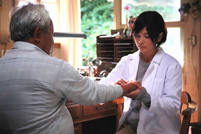 石原さとみ、ケニアロケ挑戦！フォトギャラリー（2枚目）