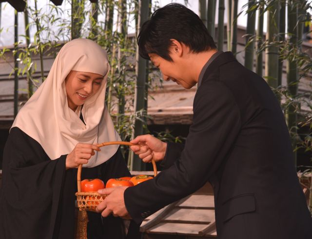 プレゼント交換の中身は？大河ドラマ主演バトンタッチセレモニーフォトギャラリー：フォトギャラリー