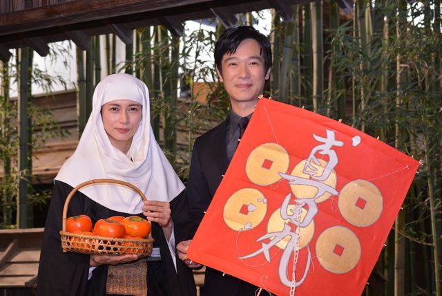 プレゼント交換の中身は？大河ドラマ主演バトンタッチセレモニーフォトギャラリー（7枚目）