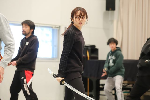 今泉佑唯＆瀬戸利樹ら「あずみ～戦国編～」公開稽古で魅せる！（14枚目）