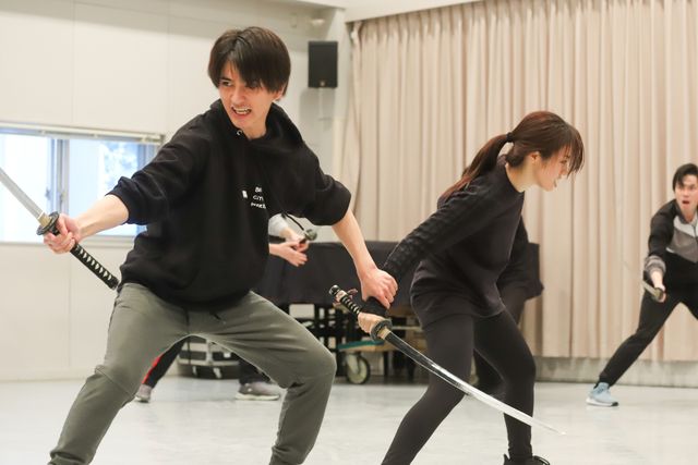 今泉佑唯＆瀬戸利樹ら「あずみ～戦国編～」公開稽古で魅せる！（18枚目）