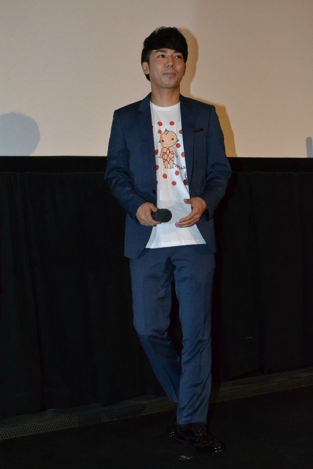 ピース綾部、縛られて恍惚！フォトギャラリー（3枚目）