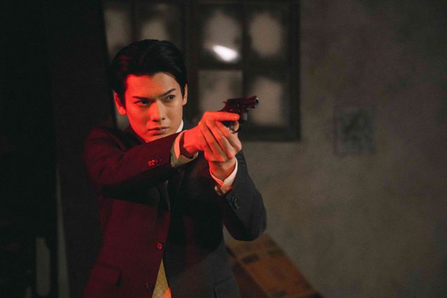 崎山つばさ、植田圭輔ら出演！『クロガラス3』『クロガラス0』ポスター＆場面写真：フォトギャラリー