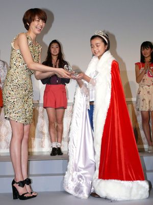 10歳の美少女 長澤まさみに続く東宝シンデレラ7代目は史上最年少 姉12歳も審査員特別賞を受賞 シネマトゥデイ