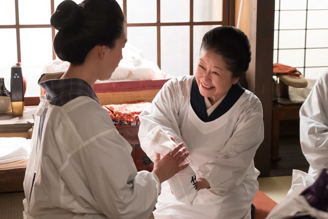 なぜか乾パンの材料が運ばれ憲兵が来て…「あんぱん」第9週「絶望の隣は希望」第45回（3枚目）