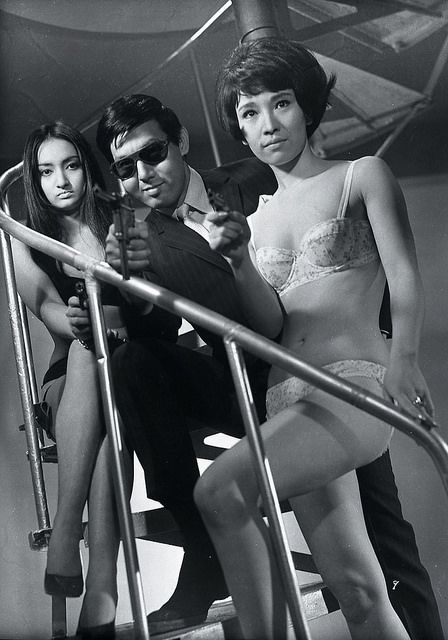 日本が誇る鈴木清順監督の代表作『殺しの烙印』（1967）より