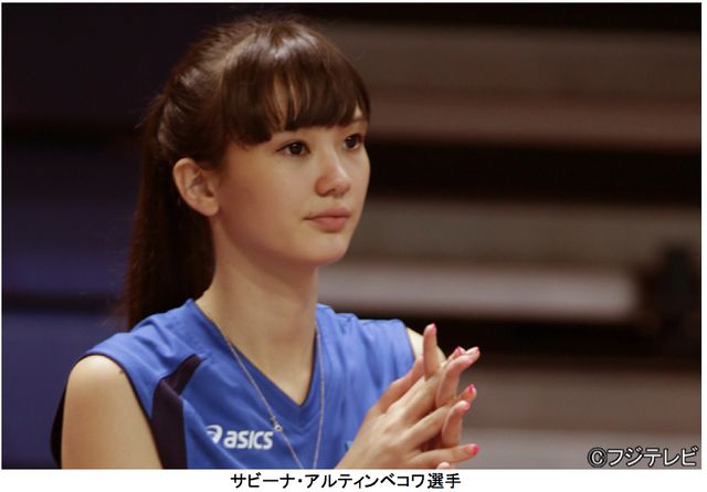 カザフスタンの“美しすぎるバレーボール選手”が初来日！フォトギャラリー（2枚目）