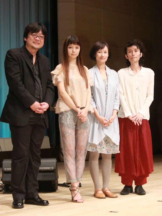 宮崎あおい、「おかあさんの唄」を聴いて、その大きな瞳から涙!!　お母さんは「毎日が忘れられない奇跡」!!　画像ギャラリー（7枚目）