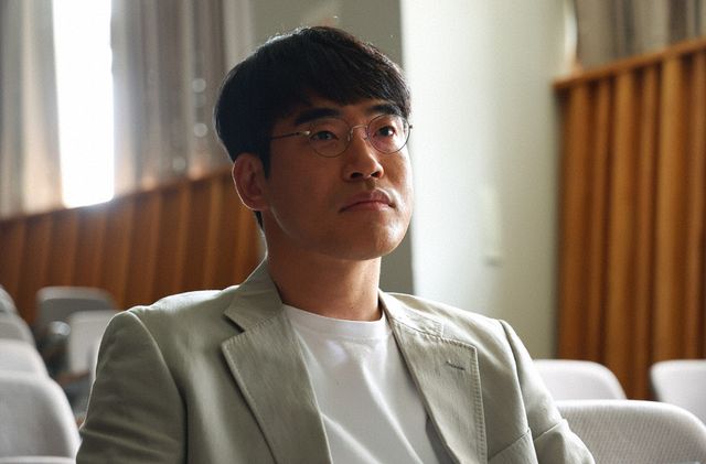 清原果耶＆成田凌が抜群の相性！「初恋DOGs」初回場面写真（6枚目）