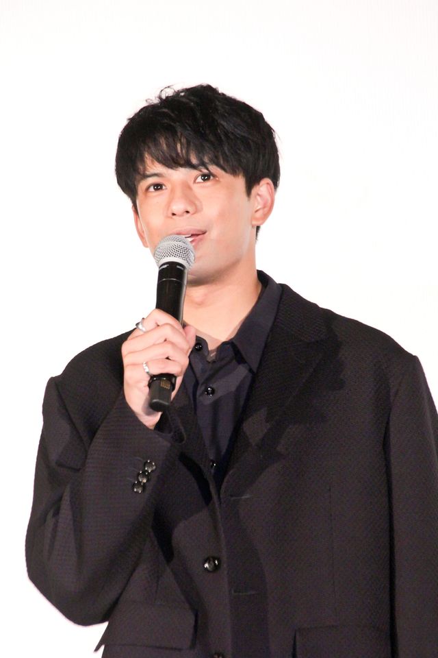 森崎ウィン&深川麻衣のステキな笑顔！『僕と彼女とラリーと』公開初日舞台あいさつ（5枚目）