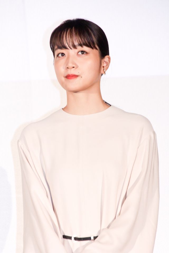 森崎ウィン&深川麻衣のステキな笑顔！『僕と彼女とラリーと』公開初日舞台あいさつ（6枚目）