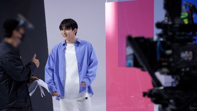 イケメン！INI出演CM「米肌 W クレンズ」篇メイキングカット（8枚目）