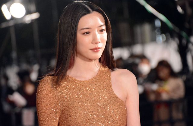 永野芽郁、肩出しドレスで魅了！豪華女優陣らがレッドカーペット彩る：フォトギャラリー